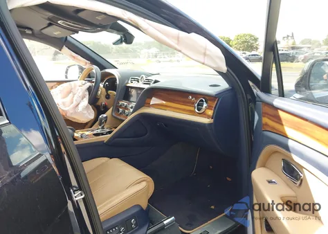 2023 Bentley Bentayga Azure/Azure First Edition из США, поврежденный, VIN SJAHT2ZV7PC019739